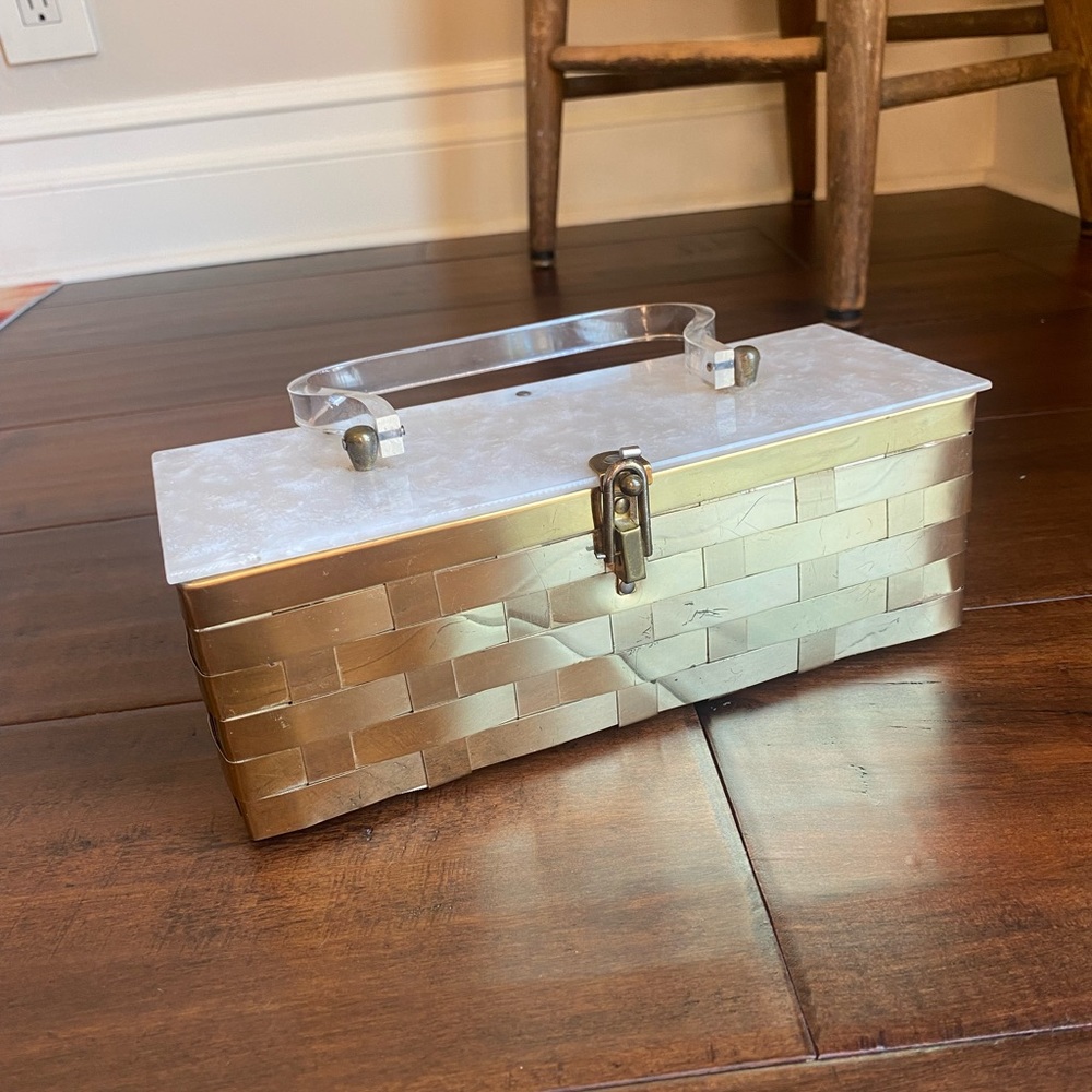 Vintage handbag/makeup case